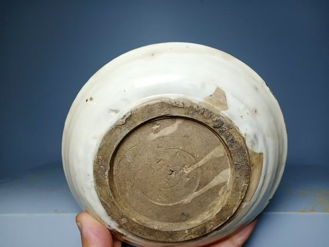 古玩陶瓷磁州窯白地黑花盤拍賣,當(dāng)前價格230元