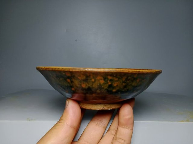 古玩陶瓷元代·黑釉鐵銹斑碗真品鑒賞圖