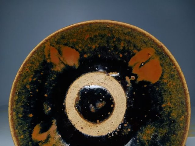 古玩陶瓷元代·黑釉鐵銹斑碗真品鑒賞圖