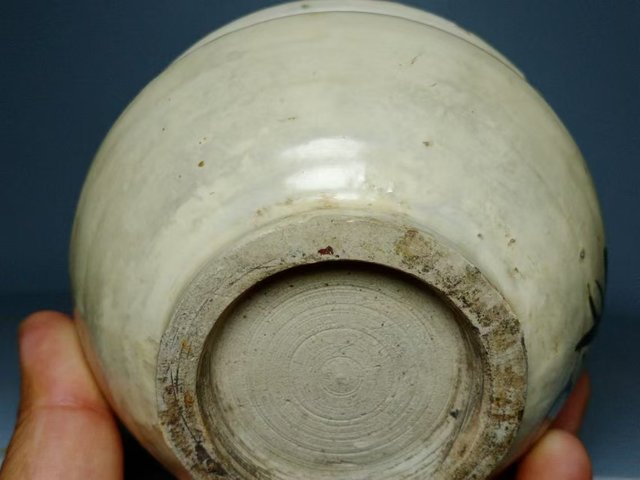 古玩陶瓷磁州窯白地黑花福字香爐拍賣，當(dāng)前價(jià)格1380元