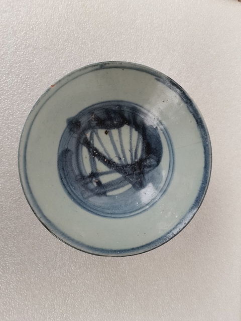 古玩陶瓷青花花卉紋斗笠碗拍賣,當前價格0元