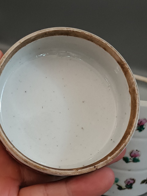 古玩陶瓷清代同治粉彩麒麟送子蓋缸拍賣,當前價格388元
