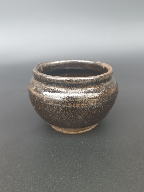 古玩陶瓷元代~窯變褐釉茶入拍賣,當前價格0元