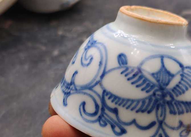 古玩陶瓷花卉紋青花杯拍賣,當前價格444元