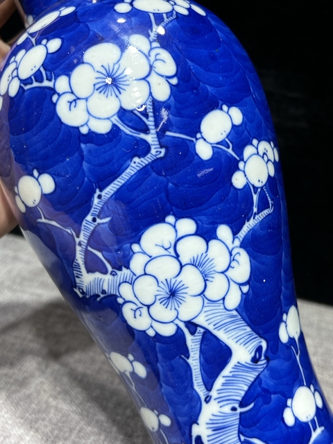 古玩陶瓷雞腿蓋瓶拍賣，當前價格1500元