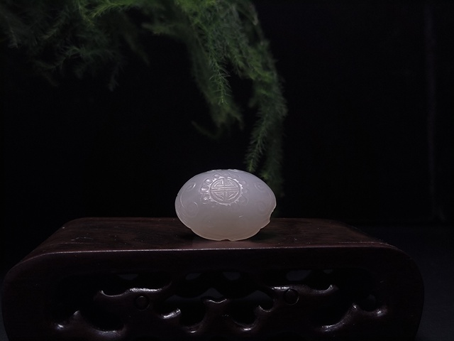 古玩玉器（一口價(jià)放漏）清代和田玉雕“如意發(fā)簪頭”拍賣，當(dāng)前價(jià)格1800元