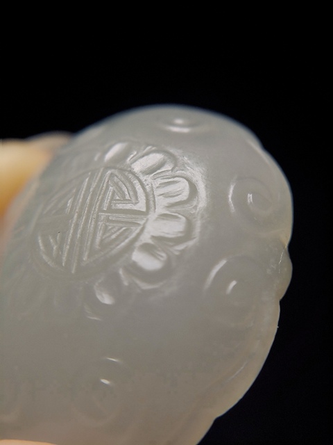 古玩玉器（一口價(jià)放漏）清代和田玉雕“如意發(fā)簪頭”拍賣，當(dāng)前價(jià)格1800元