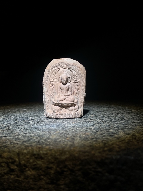 古玩雜項明代.金剛不動佛擦擦 (夏魯寺出)拍賣,當前價格0元