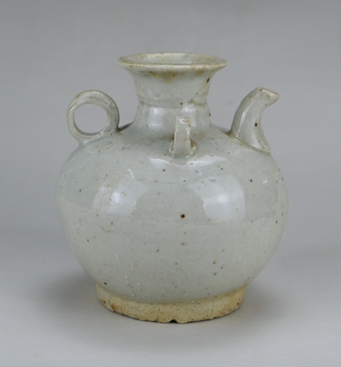 古玩陶瓷明代影青釉三系執壺拍賣,當前價格1980元