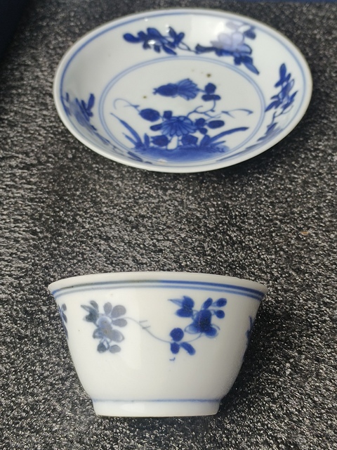 古玩陶瓷(精品杯碟)清康熙·青花花蝶紋·杯碟套裝拍賣,當前價格1316元