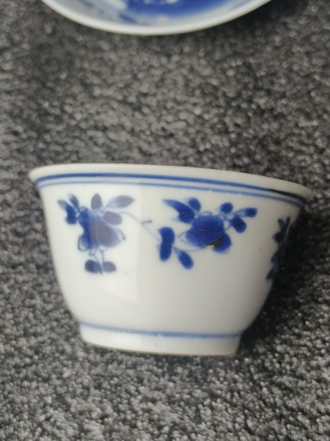 古玩陶瓷(精品杯碟)清康熙·青花花蝶紋·杯碟套裝拍賣,當前價格1316元