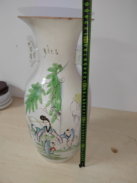 古玩陶瓷三娘教子圖彩繪瓶拍賣,當前價格500元