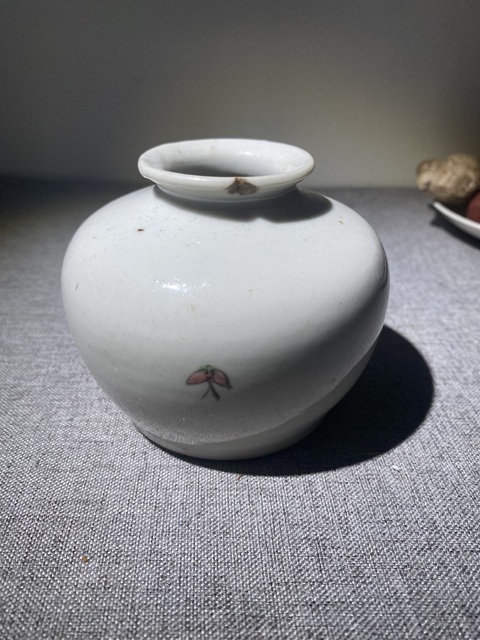 古玩陶瓷民國粉彩花鳥紋石榴尊拍賣,當前價格688元