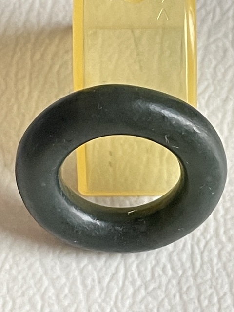 古玩玉器玉環(huán)拍賣，當(dāng)前價(jià)格2000元