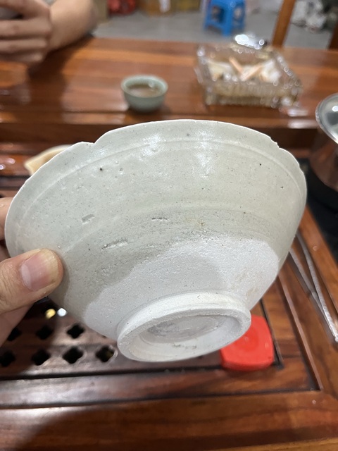 古玩陶瓷青白釉刻花葵口碗拍賣，當前價格0元