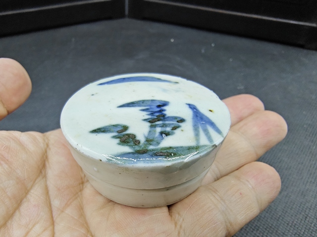 古玩陶瓷青花山水人物紋蓋盒拍賣,當前價格598元