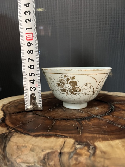 古玩陶瓷民國描金花卉紋茶碗拍賣，當前價格150元