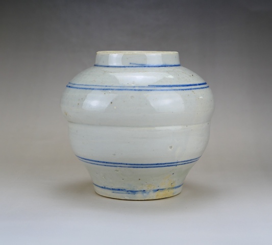古玩陶瓷明代.青花線條紋罐拍賣，當前價格388元