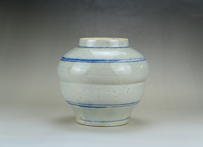 古玩陶瓷明代.青花線條紋罐拍賣，當前價格388元