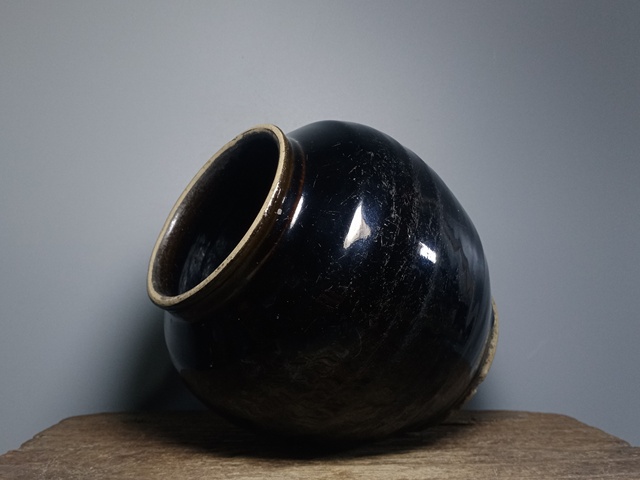 古玩陶瓷元末明初?黑釉茶葉罐拍賣，當前價格2800元