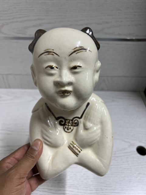 古玩陶瓷磁枕拍賣，當(dāng)前價(jià)格3800元