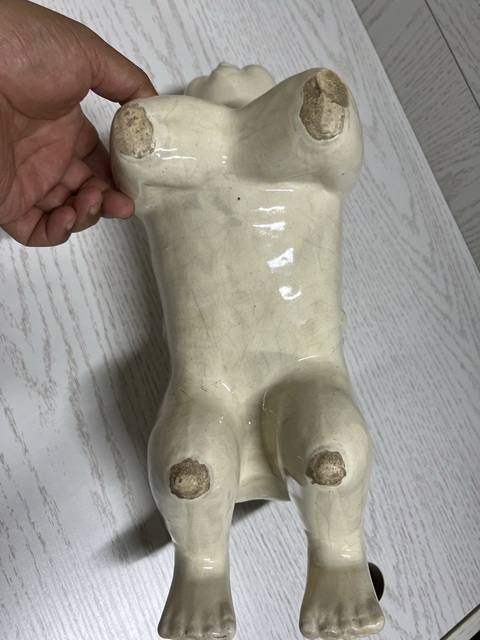 古玩陶瓷磁枕拍賣，當(dāng)前價(jià)格3800元