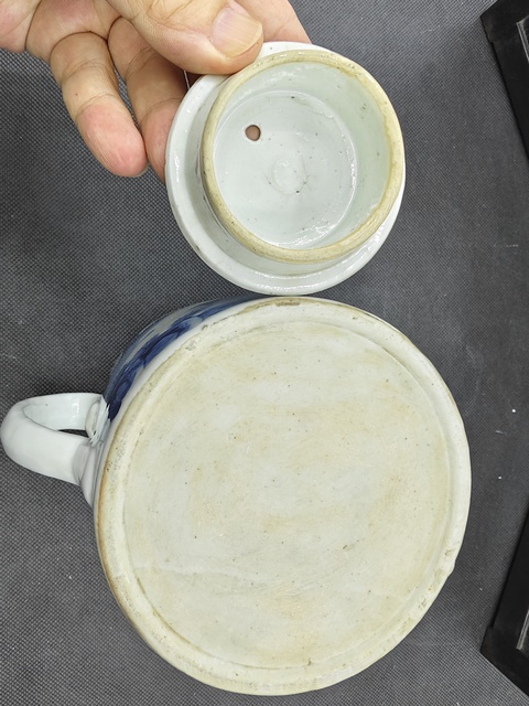 古玩陶瓷青花山水人物紋茶壺拍賣,當前價格580元