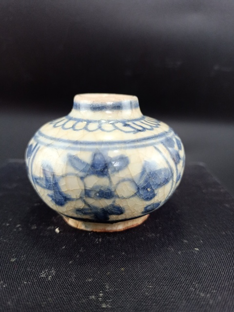 古玩陶瓷【明代】青花花卉紋水盂【路份高,收藏價值好】拍賣,當前價格0元