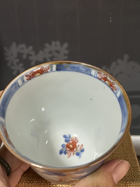 古玩陶瓷(保真卡)康熙青花礬紅花卉紋大鈴鐺杯拍賣,當前價格1888元