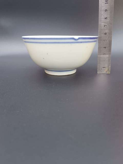 古玩陶瓷清末民初～青花線條紋茶碗拍賣，當前價格288元