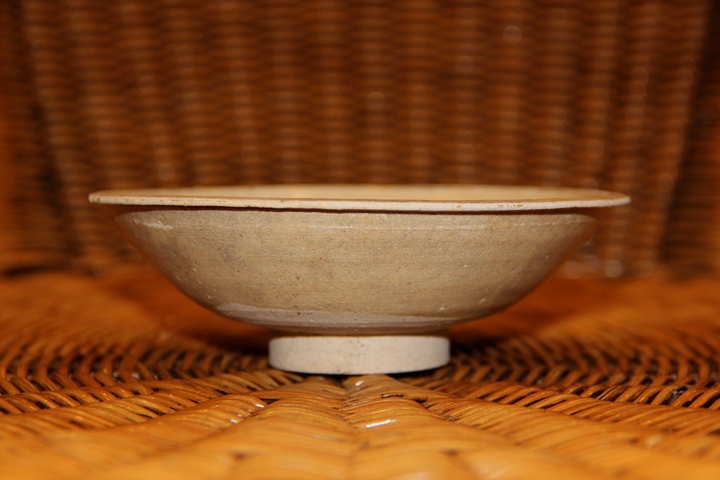 古玩陶瓷南宋?青白釉折沿茶盞(型美)拍賣,當前價格468元