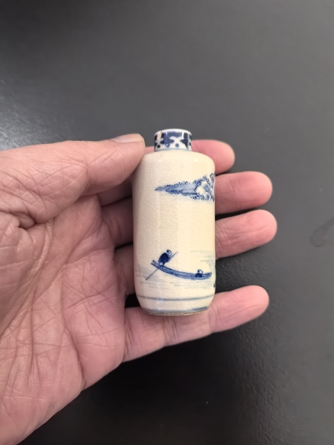 古玩陶瓷道光煨瓷青花山水人物紋鼻煙壺拍賣，當前價格5888元