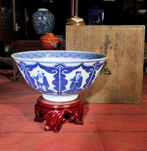 古玩陶瓷【精品】大明萬歷年制款青花八仙人物撇口碗拍賣,當前價格33800元