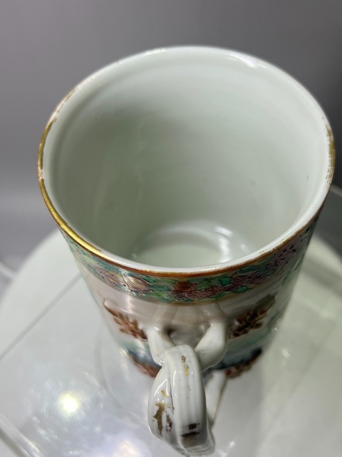 古玩陶瓷清代嘉道時期廣彩人物故事紋馬克杯拍賣，當前價格4800元
