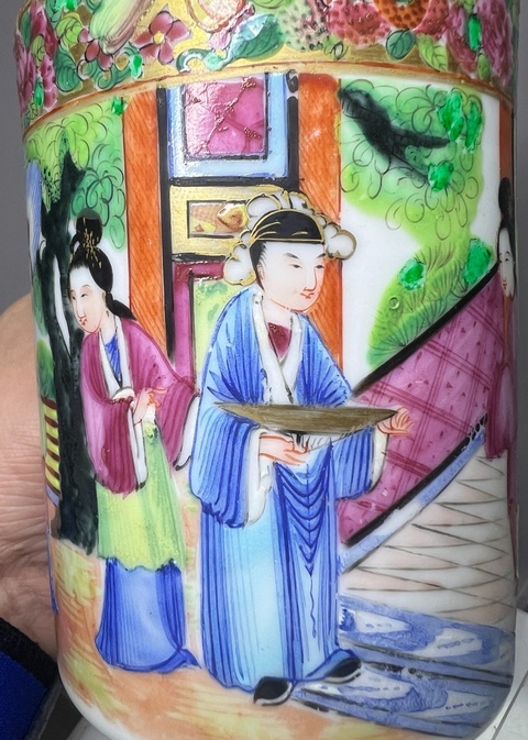 古玩陶瓷清代嘉道時期廣彩人物故事紋馬克杯拍賣，當前價格4800元