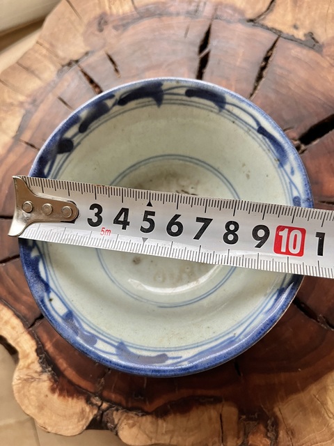 古玩陶瓷清中期花卉紋青花茶碗拍賣，當(dāng)前價(jià)格188元