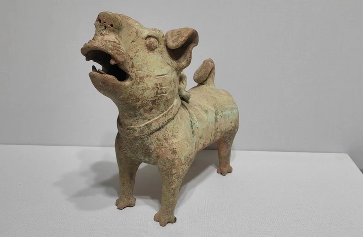 古玩陶瓷斗牛犬拍賣,當前價格30000元
