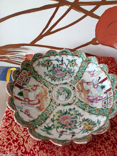 古玩陶瓷晚清廣彩盤拍賣,當前價格1500元