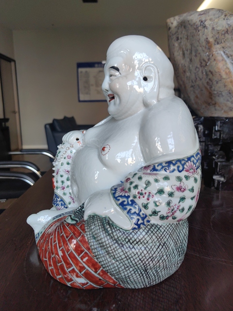 古玩陶瓷粉彩彌勒佛坐像拍賣,當前價格19999元