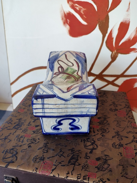 古玩陶瓷青花五彩花卉瓷忱拍賣,當前價格980元