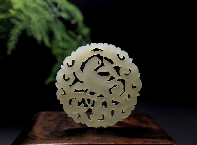 古玩玉器清代和田玉雕“英明神武”佩拍賣，當(dāng)前價格9900元