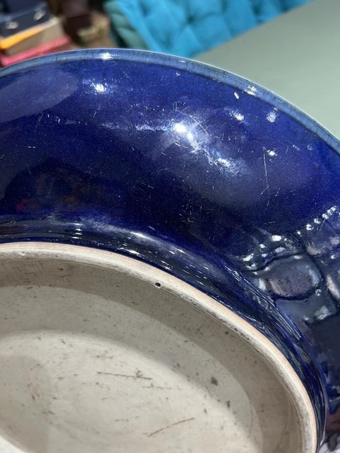 古玩陶瓷霽藍釉大盤真品鑒賞圖
