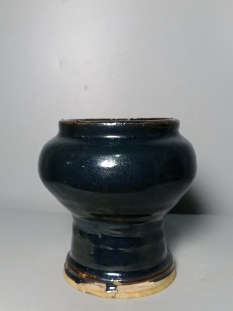古玩陶瓷香爐拍賣,當前價格690元