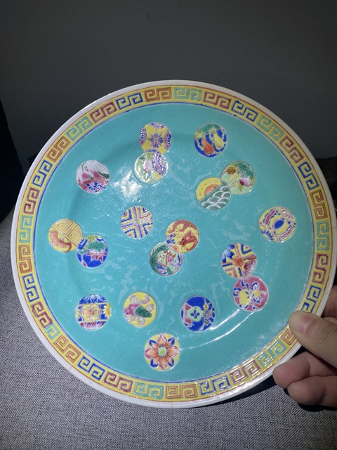 古玩陶瓷民國(guó)細(xì)路粉彩皮球花盤拍賣,當(dāng)前價(jià)格550元