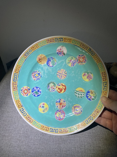 古玩陶瓷民國(guó)細(xì)路粉彩皮球花盤拍賣,當(dāng)前價(jià)格550元
