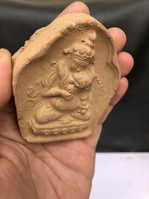 古玩雜項清代.金剛薩埵雙身像擦擦拍賣,當前價格0元