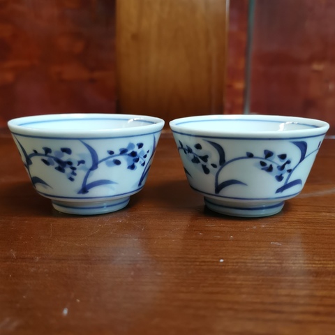 古玩陶瓷民國花卉紋青花杯一對拍賣，當前價格290元