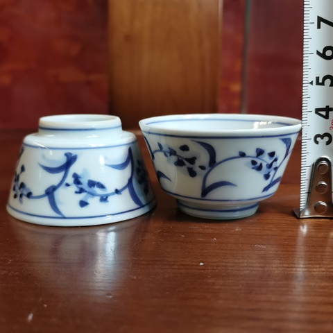 古玩陶瓷民國花卉紋青花杯一對拍賣，當前價格290元