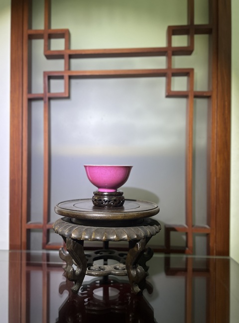 古玩陶瓷【精品·單色釉】胭脂紅釉茶碗1號杯拍賣，當前價格6500元