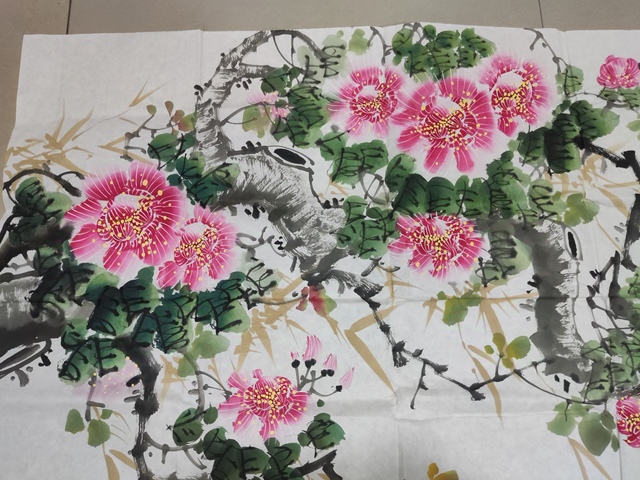 古玩字畫中美協會員名家 曹珊珊小六尺花鳥帶合影拍賣,當前價格228元